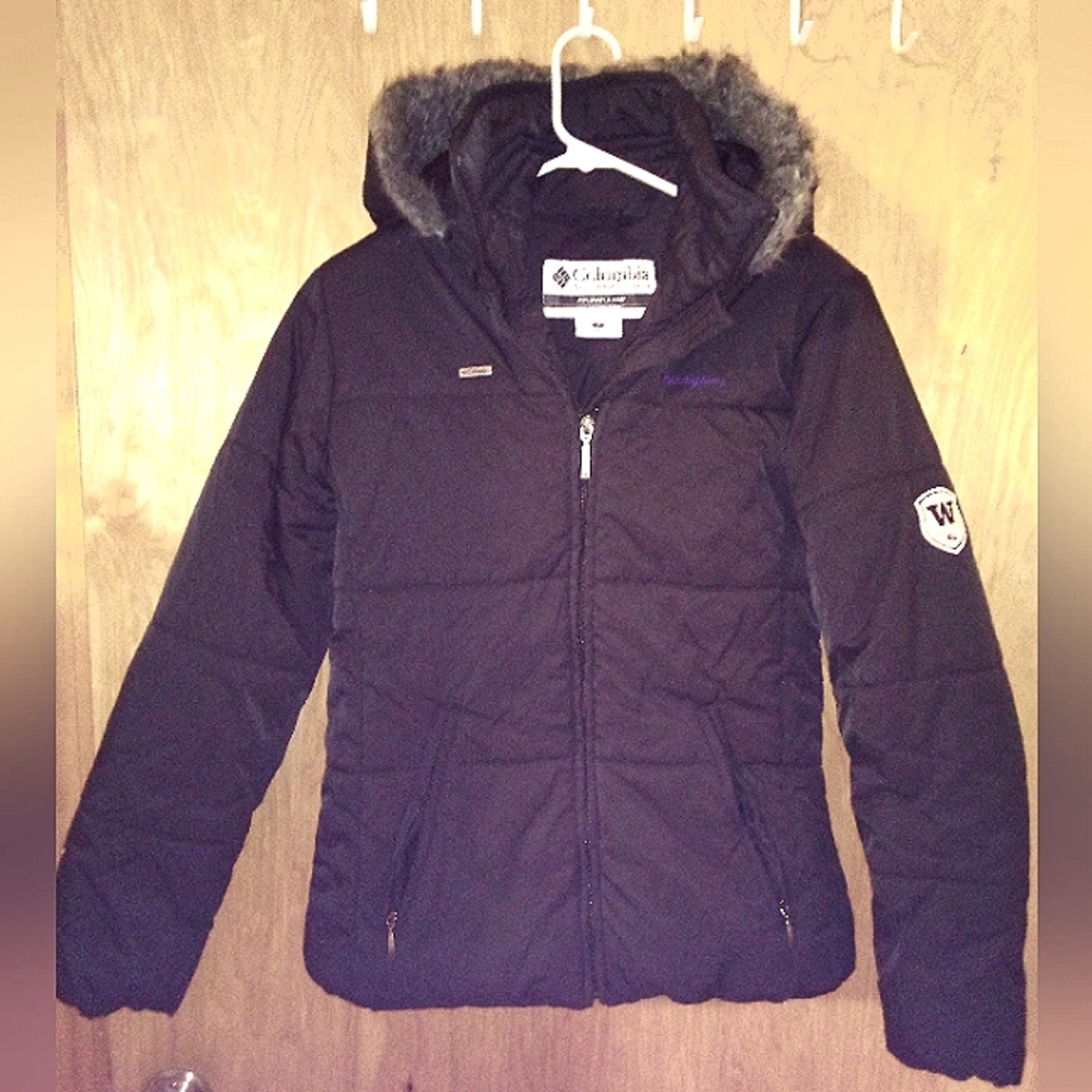 Black Columbia women's puffer jacket